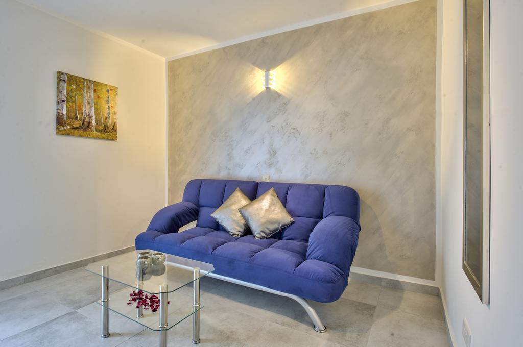Central Suites San Pawl il-Baħar Extérieur photo
