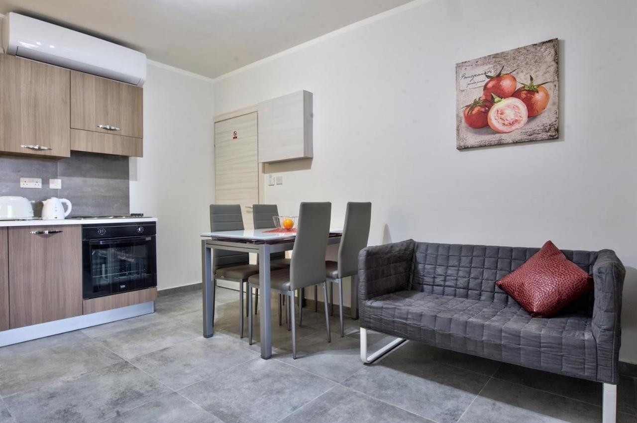 Central Suites San Pawl il-Baħar Extérieur photo